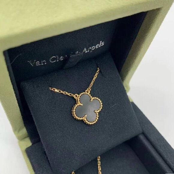 Van Cleef & Arpels classic black necklace - Picture 2 of 5